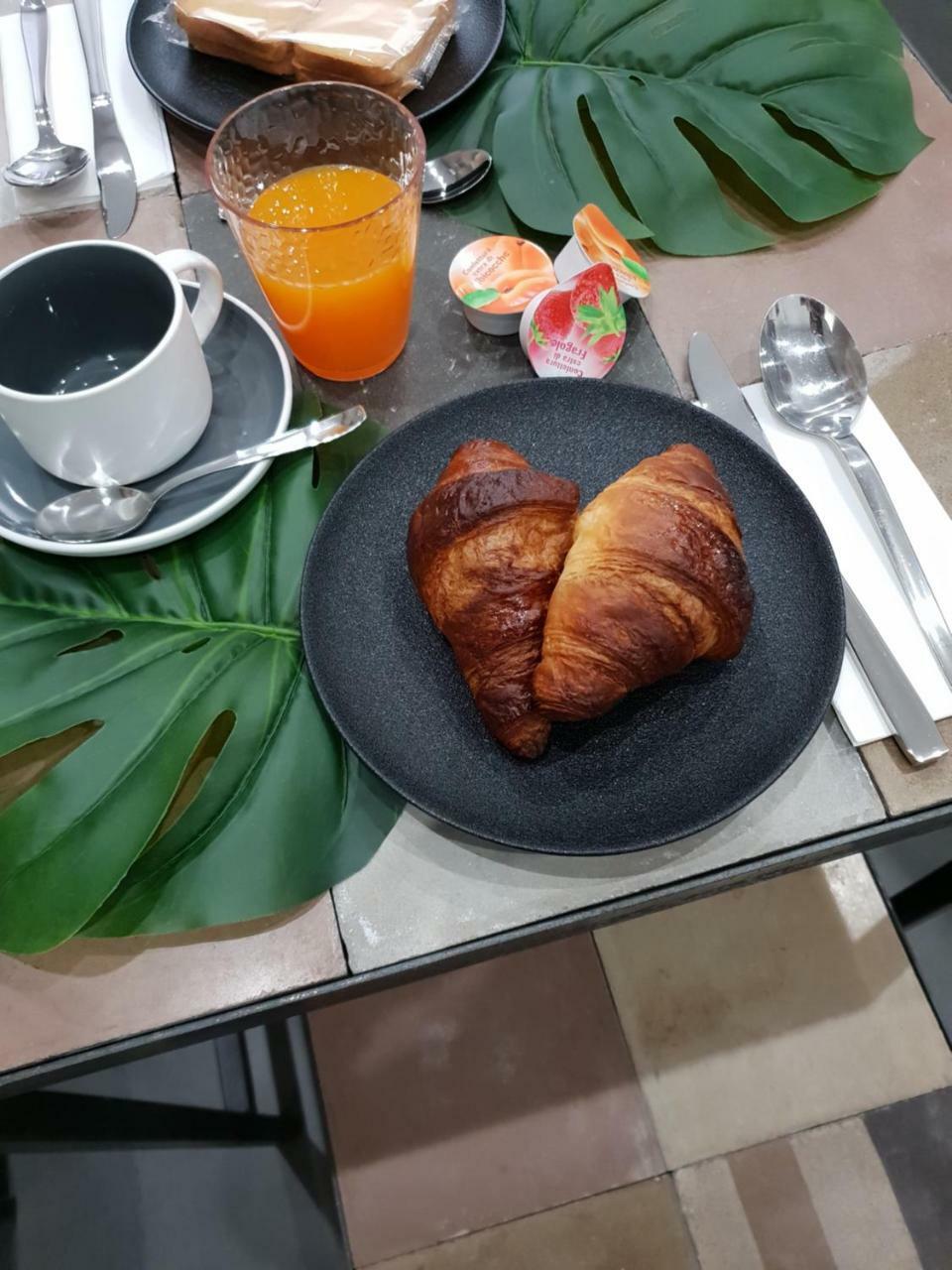 Palermo Inn Suite Екстериор снимка